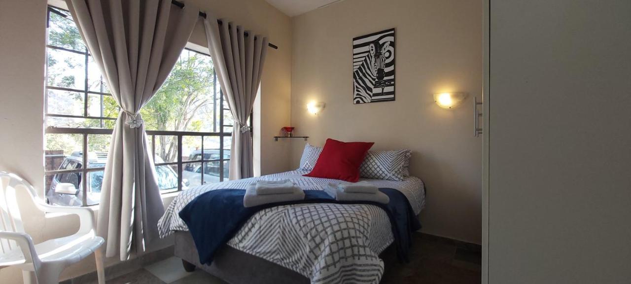 Apartament 13 @ Rhinoroad Nelspruit Mbombela Zewnętrze zdjęcie