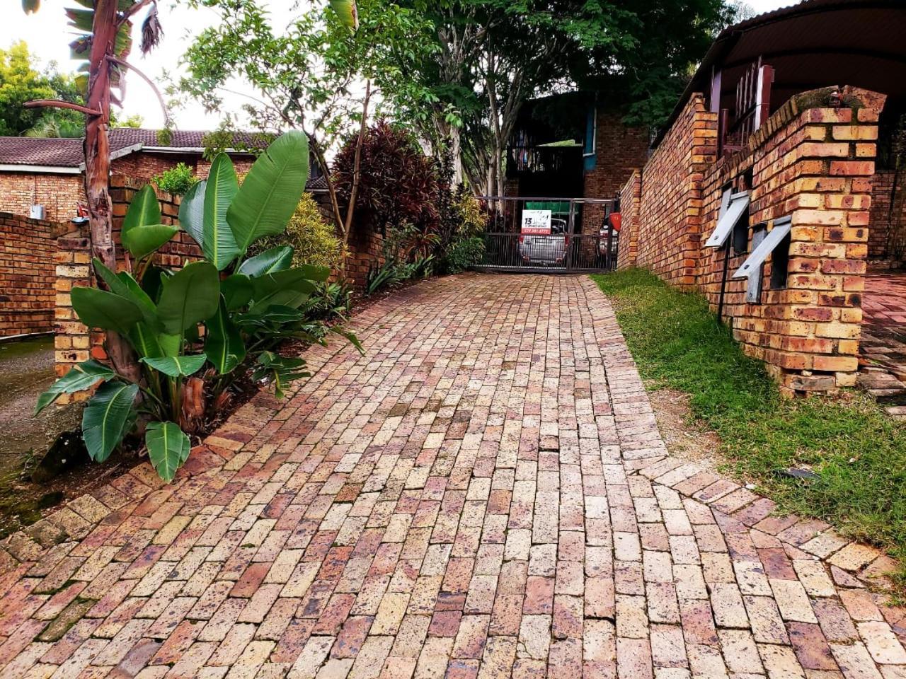 Apartament 13 @ Rhinoroad Nelspruit Mbombela Zewnętrze zdjęcie